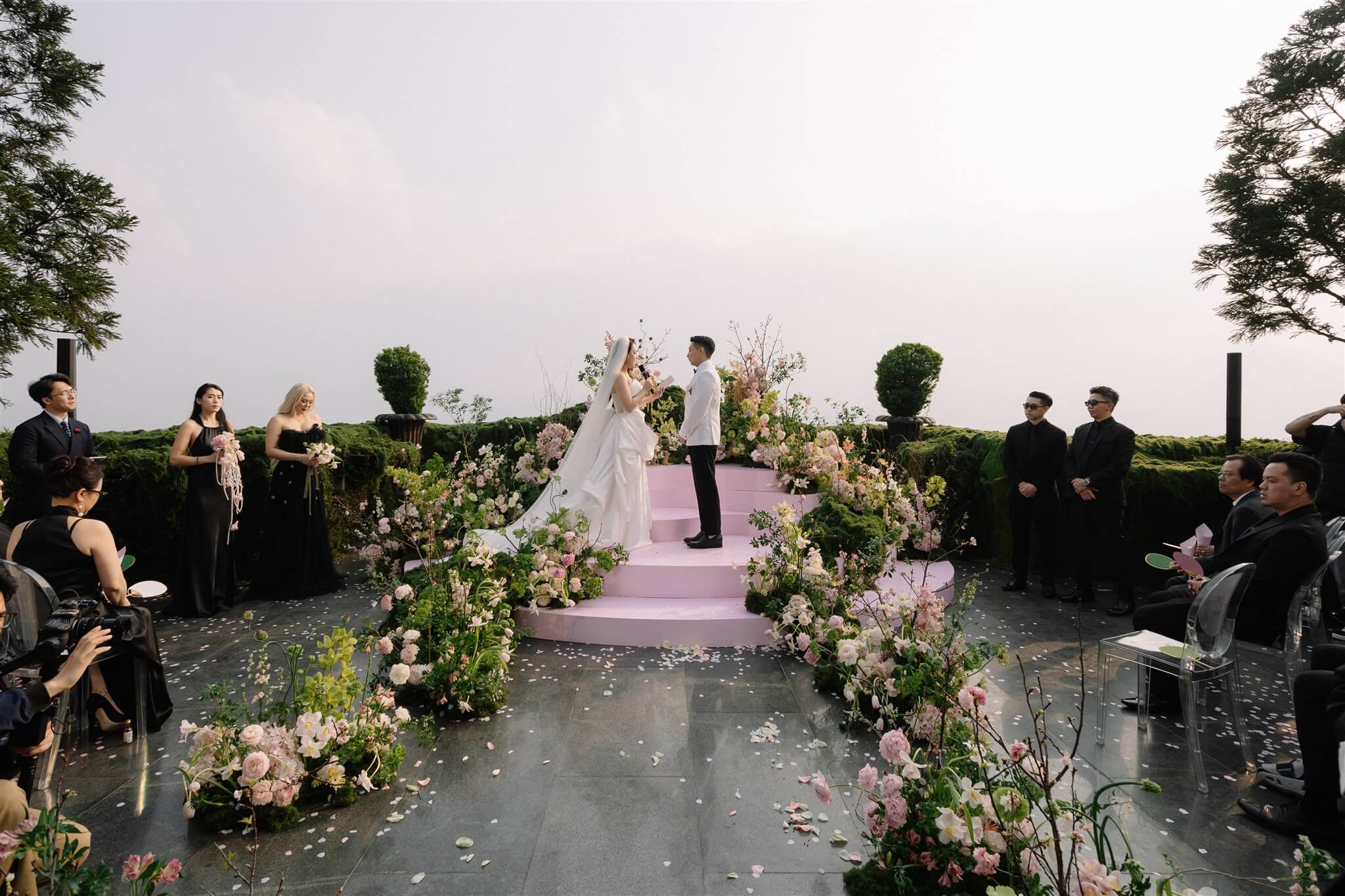 Nicole Bridal - Bride Lili Mac photo 7