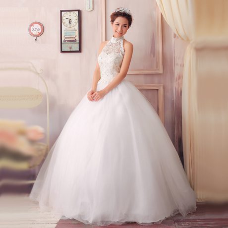 áo cưới cho người da màu vàng