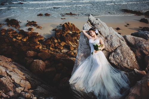 thuê váy cưới đi chụp ảnh