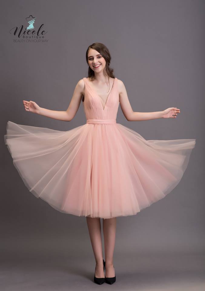 váy phù dâu màu hồng