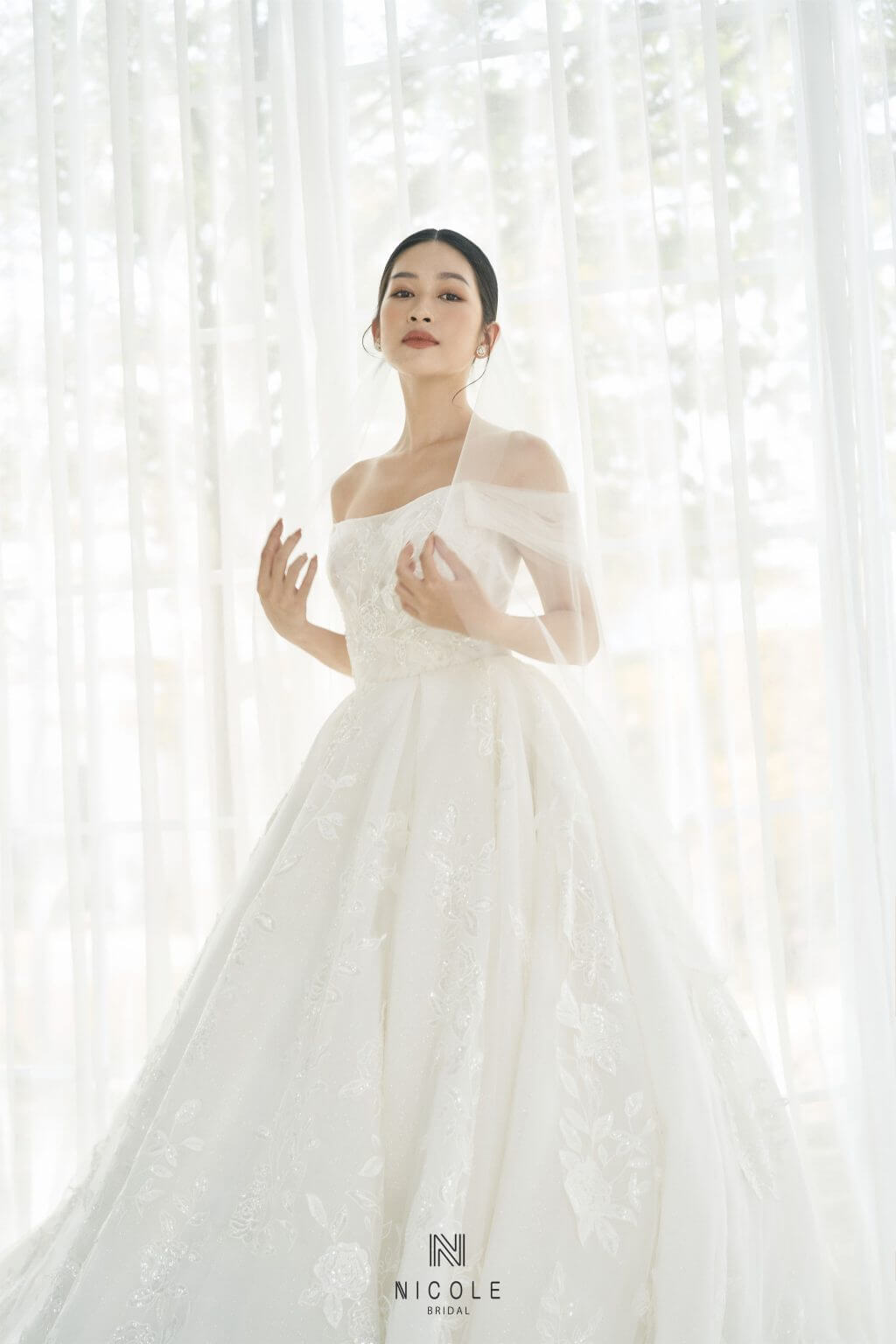 xu-huong-thoi-trang-ao-cuoi-3