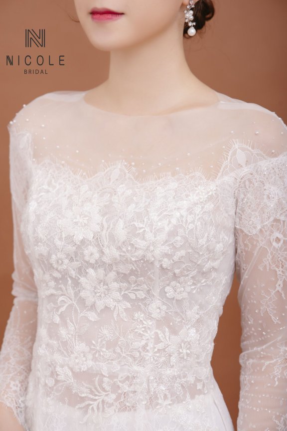 ao-dai-cuoi-mau-trang-NICOLEBRIDAL-DDTRF81-1