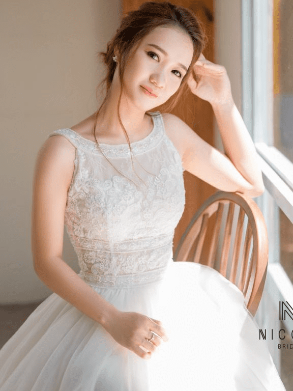 kinh nghiệm may váy cưới