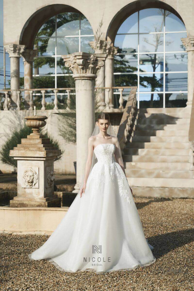 nên may hay thuê váy cưới hình 3