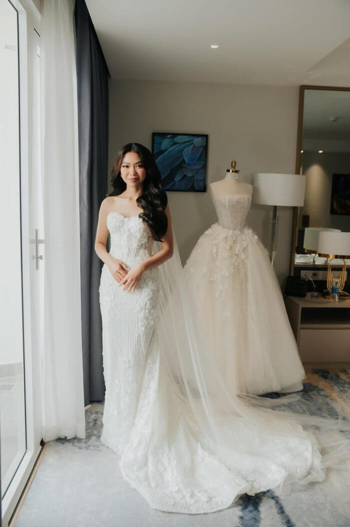 thử váy cưới hình 4