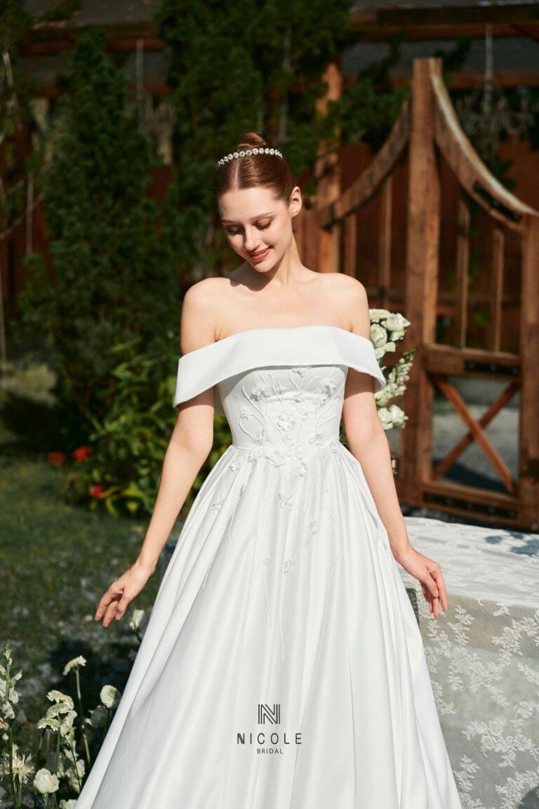 Nicole Bridal - Off the shoulder wedding dress