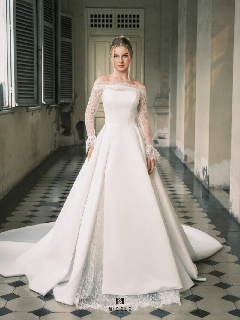 Nicole Bridal - Váy cưới đơn giản hình 3