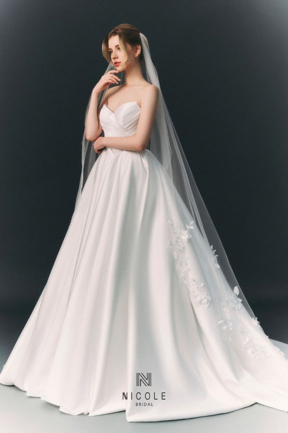 Nicole Bridal - Váy cưới đơn giản hình 7