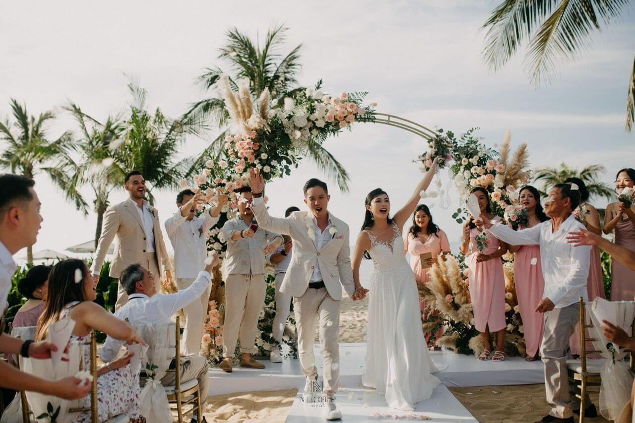 đám cưới bãi biển hình 4