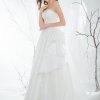 VÁY CƯỚI CÚP NGỰC ORGANZA