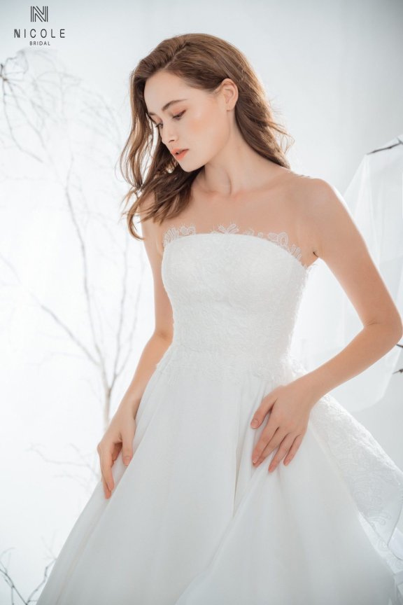 VÁY CƯỚI CÚP NGỰC ORGANZA