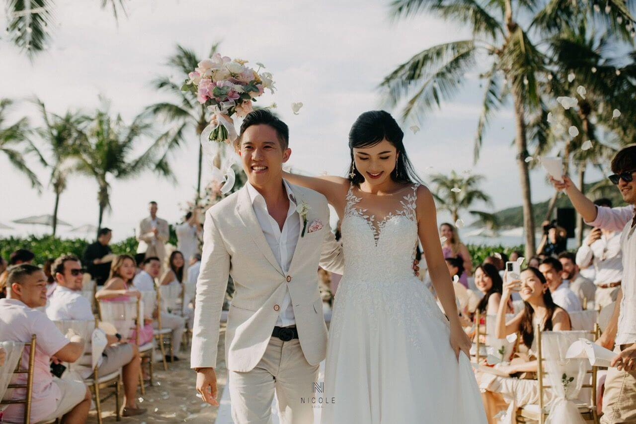 tổ chức đám cưới bãi biển hình 2
