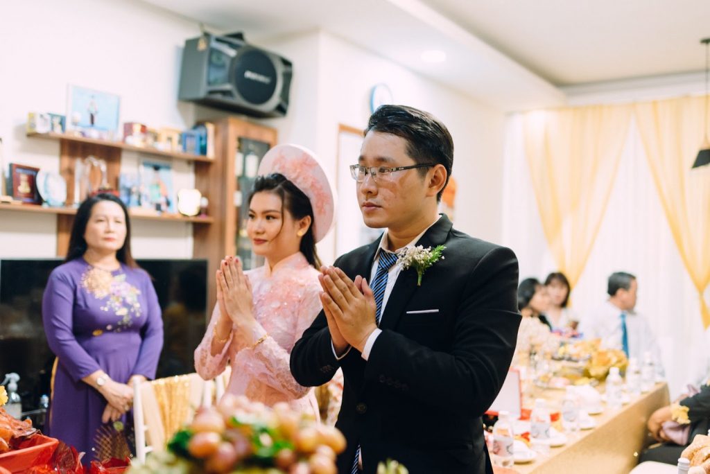 anh-cuoi-truyen-thong-2