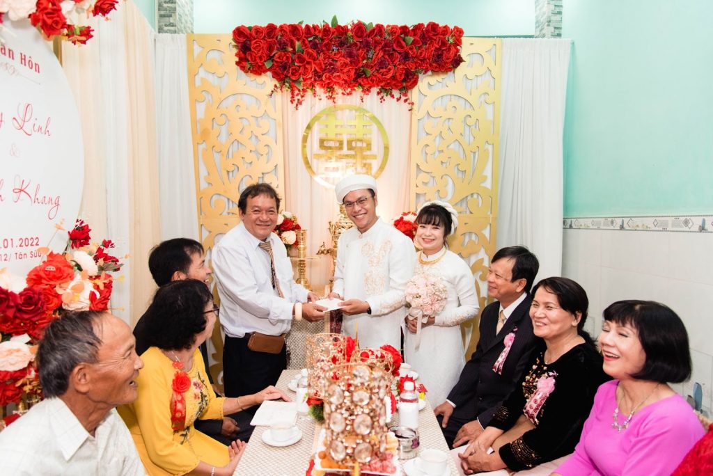 anh-cuoi-truyen-thong-5