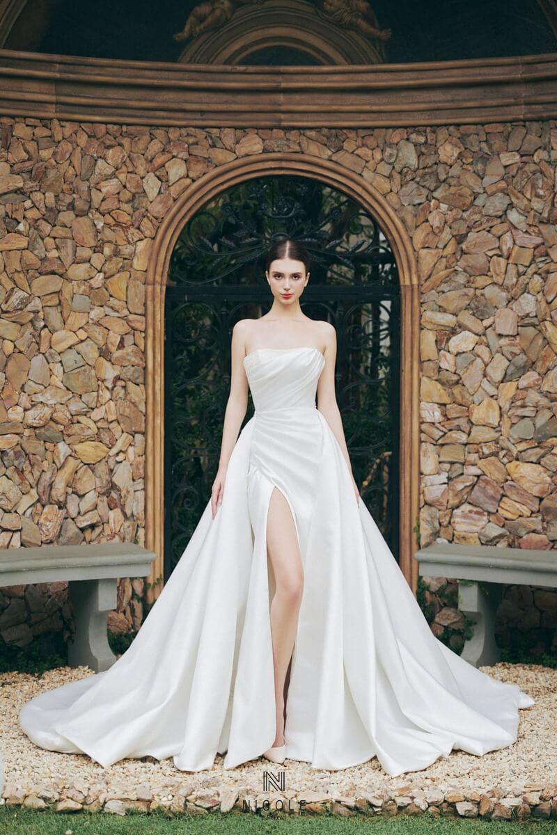 Nicole Bridal - Váy cưới trơn hình 8