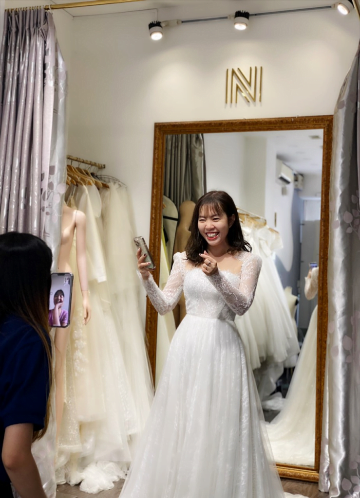 may-vay-cuoi-don-gian-6