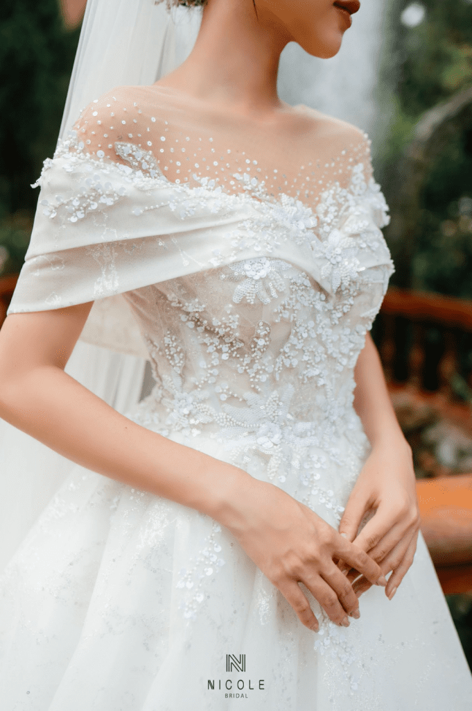 vay-cuoi-luxury-la-gi-2