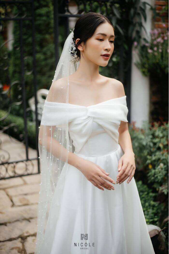 Korean wedding dress designer best sale