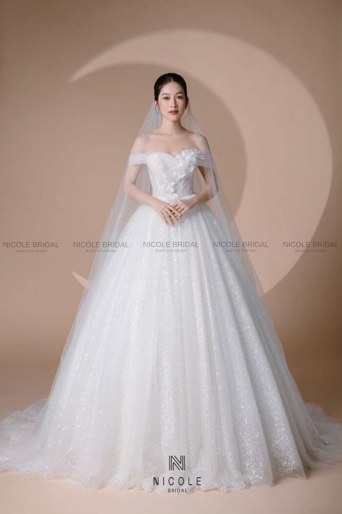 Top 10 most beautiful Korean bridal dresses in 2023