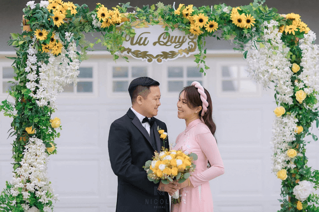 Vietnam wedding Ao Dai The traditional Vietnamese wedding Aodai for full of cultural symbols Nicole Bridal