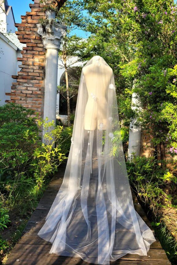 Lúp váy cưới Ren hoa 3D 005 (VEIL005)
