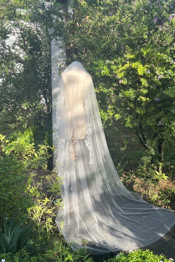 Lúp váy cưới ren Hoa 010 (VEIL010)