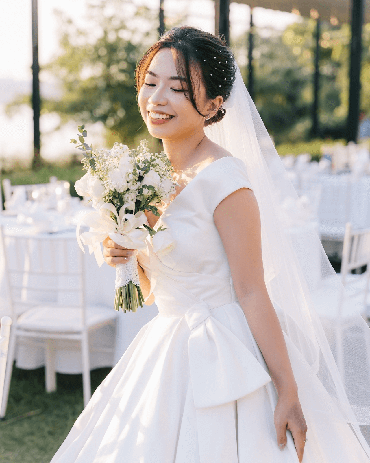 bow wedding dress - picture 2