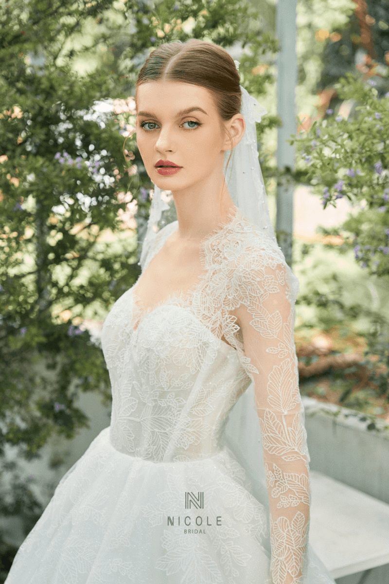 Váy cưới có sẵn - Hình 5