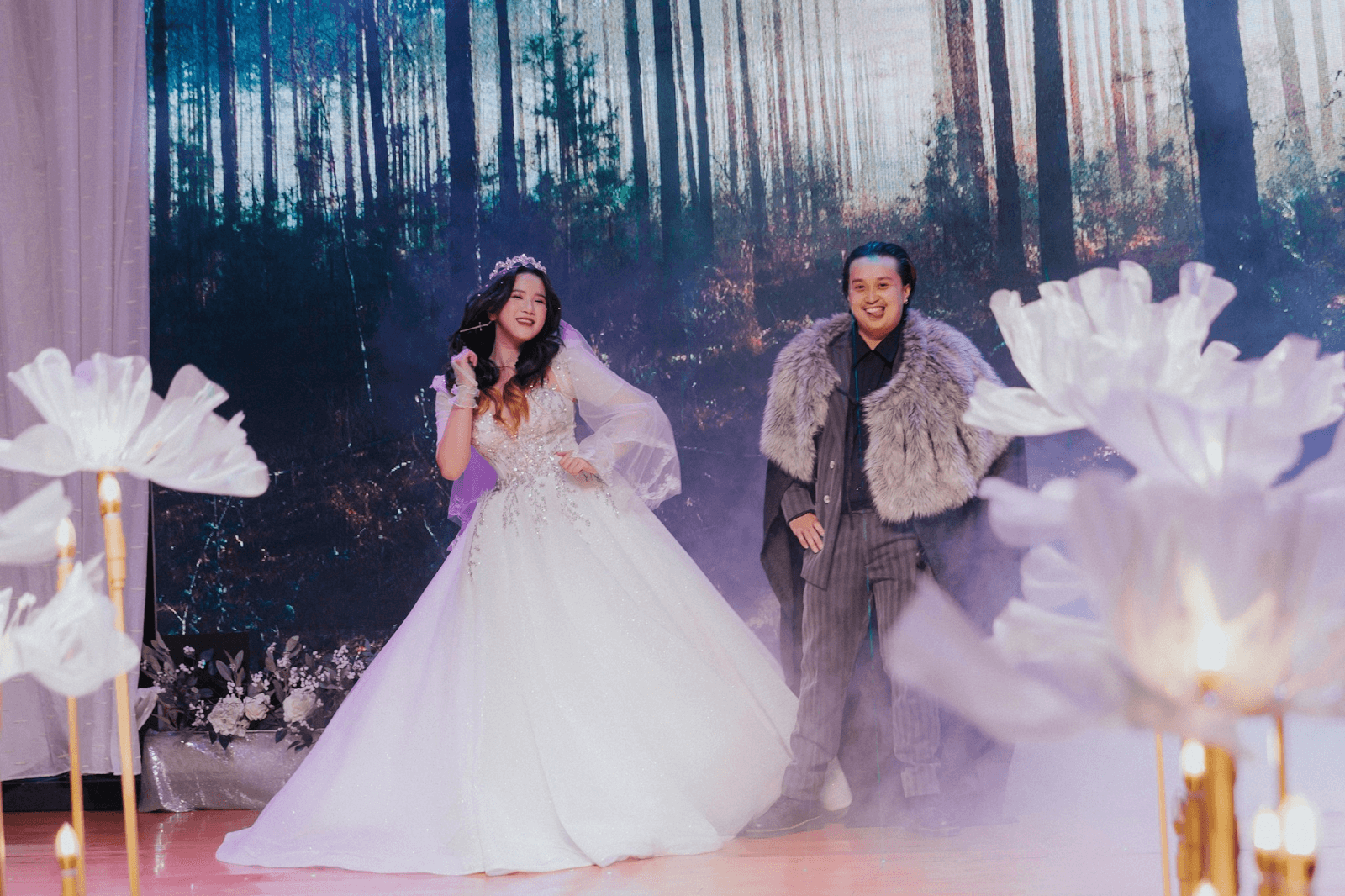 Váy cưới độc bản - Hình 13