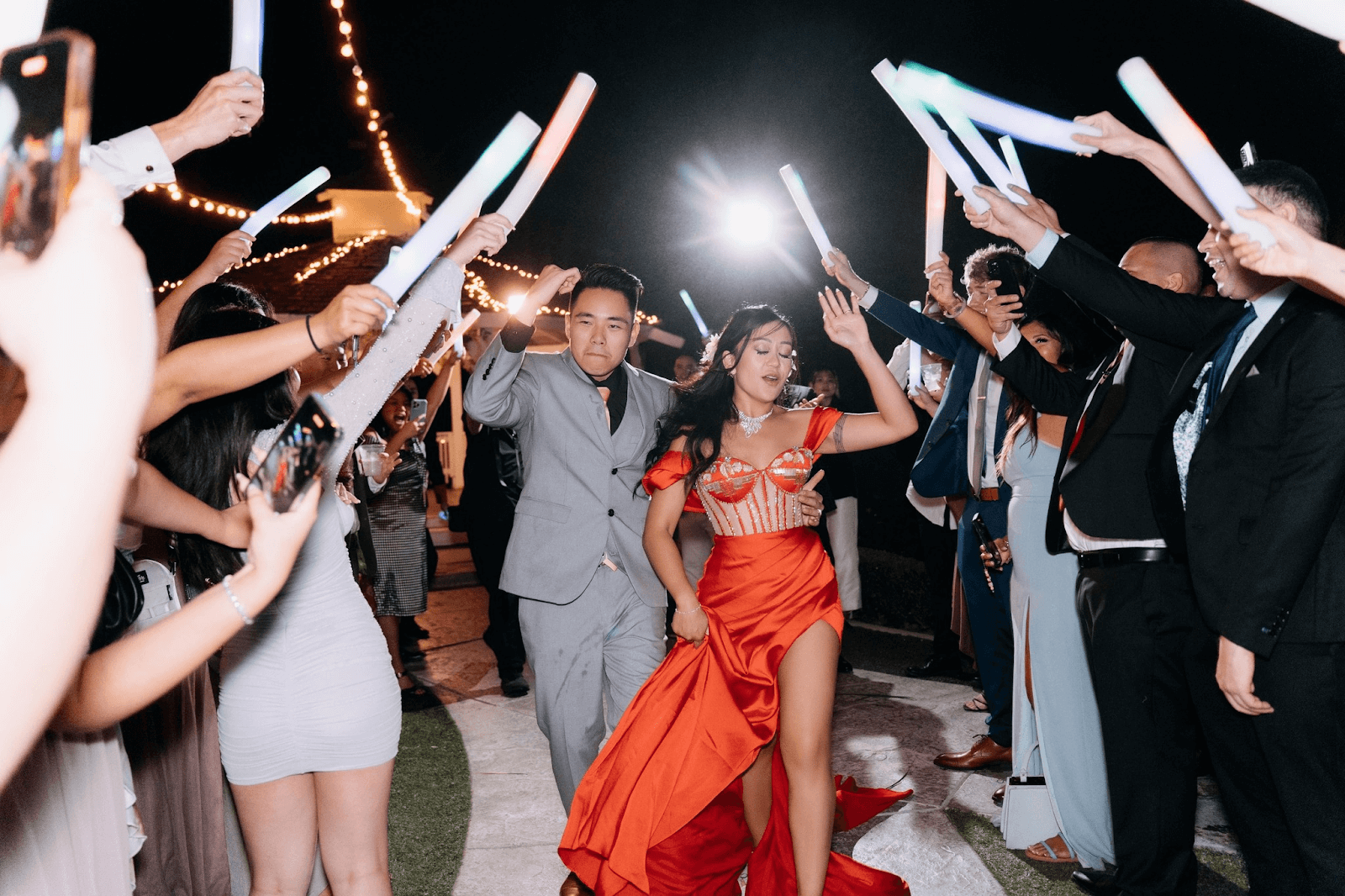 Cô dâu Stefanie Lay - Hình 10