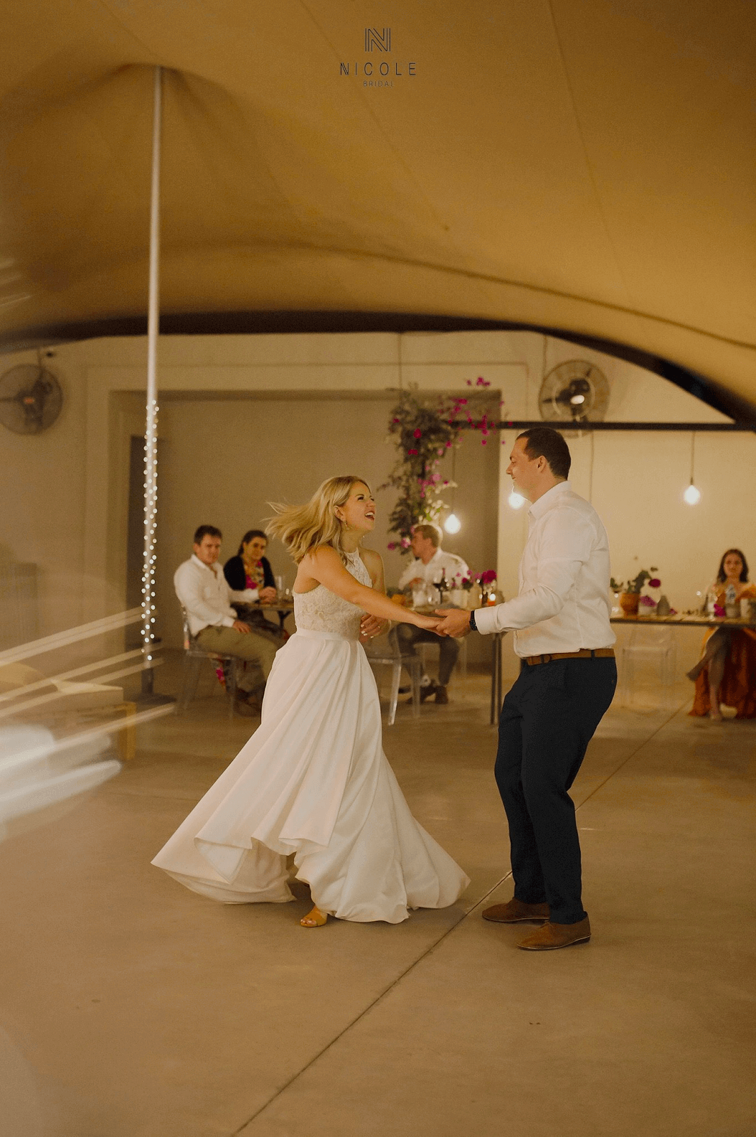 Váy cưới first dance - Hình 12