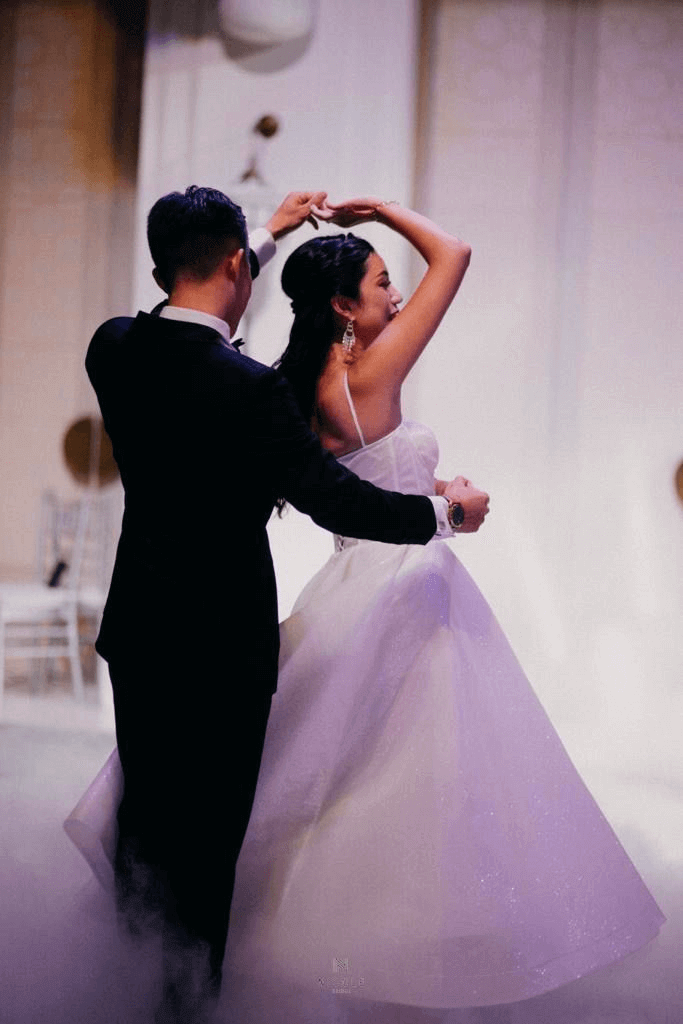 Váy cưới first dance - Hình 6
