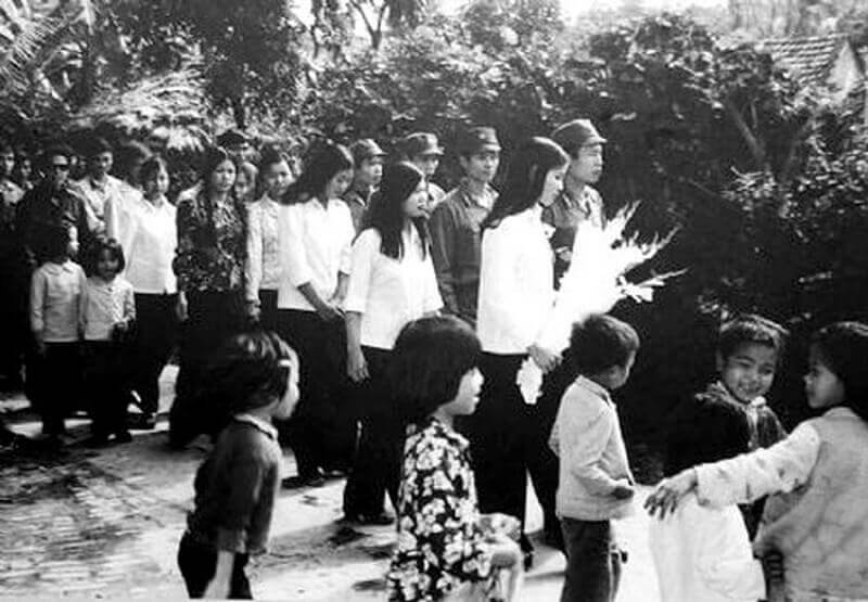 Nicole Bridal - Áo cưới Việt Nam xưa và nay hình 5