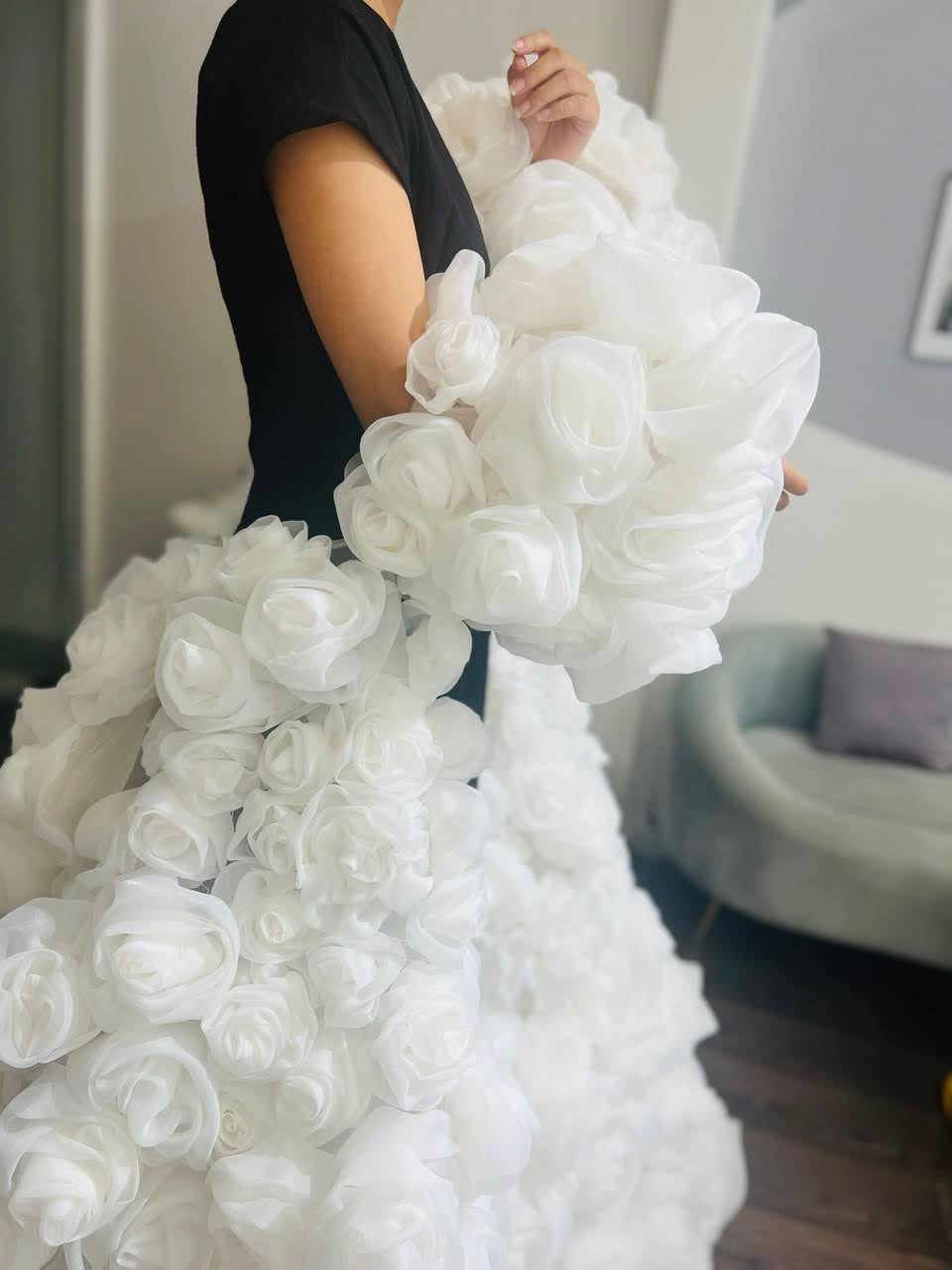 Nicole Bridal - Áo choàng cưới hình 13