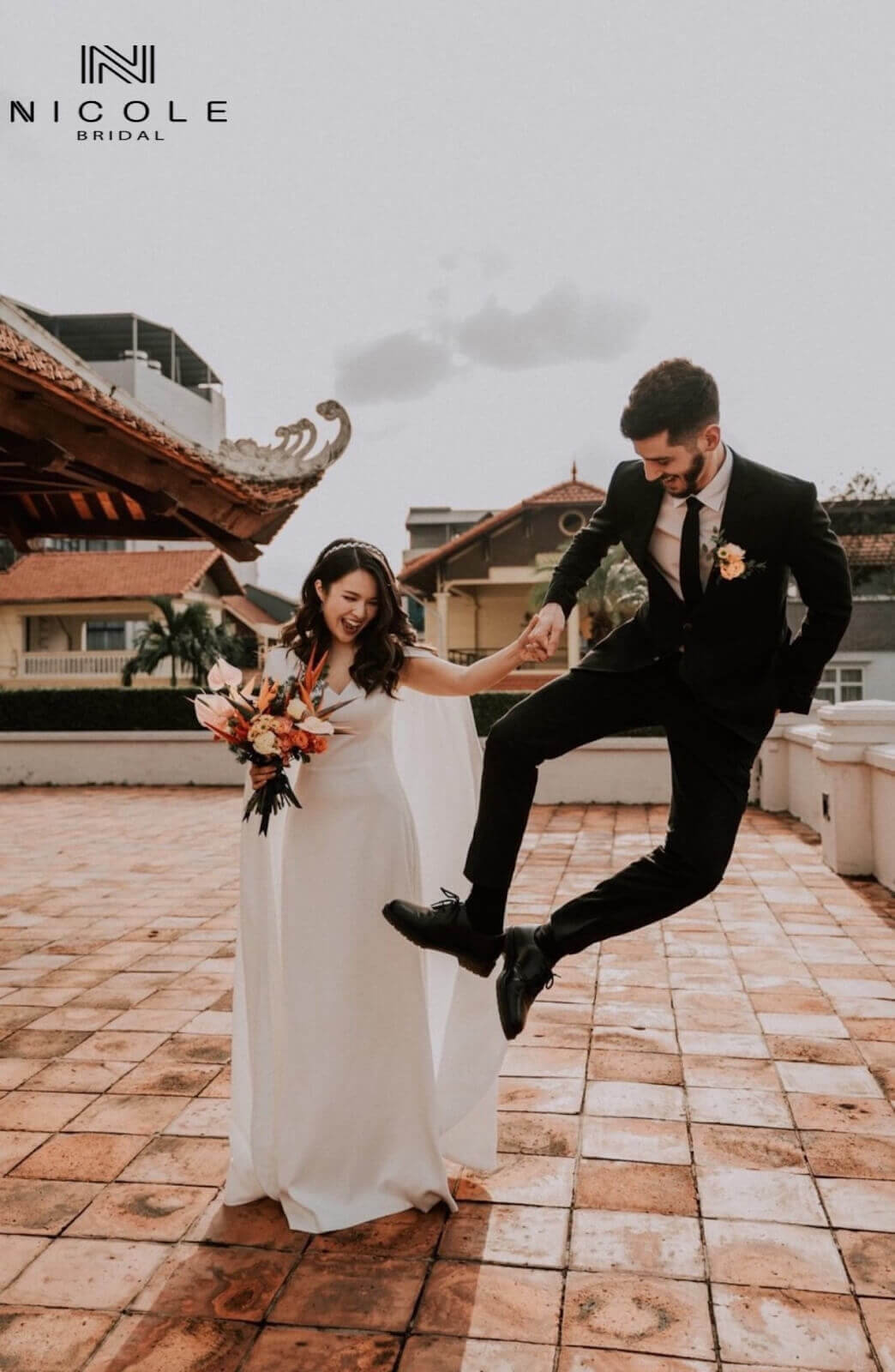 Nicole Bridal - Áo choàng cưới hình 8