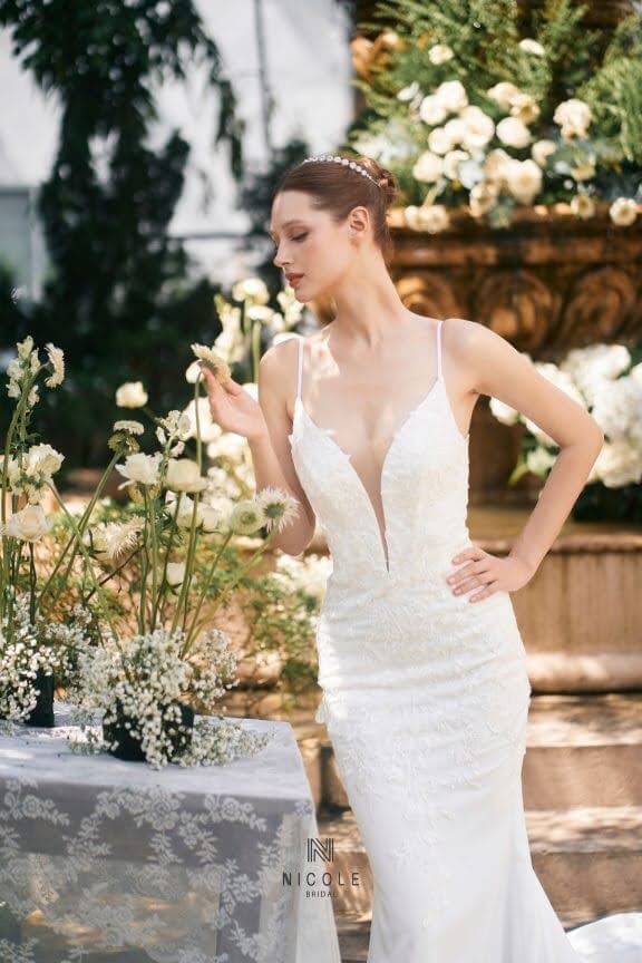 Nicole Bridal - Váy cưới cho cô dâu ngực lép hình 6