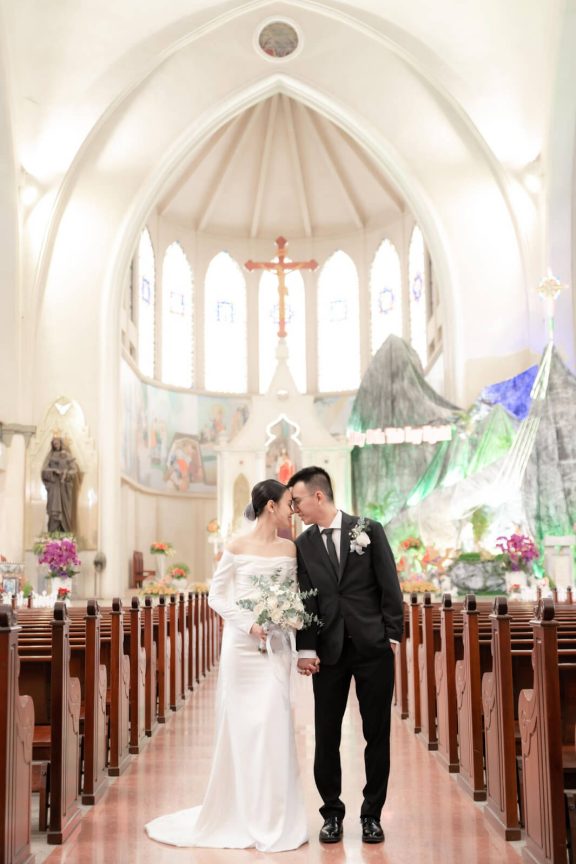 Nicole Bridal - nghi lễ cưới Công giáo hình 2