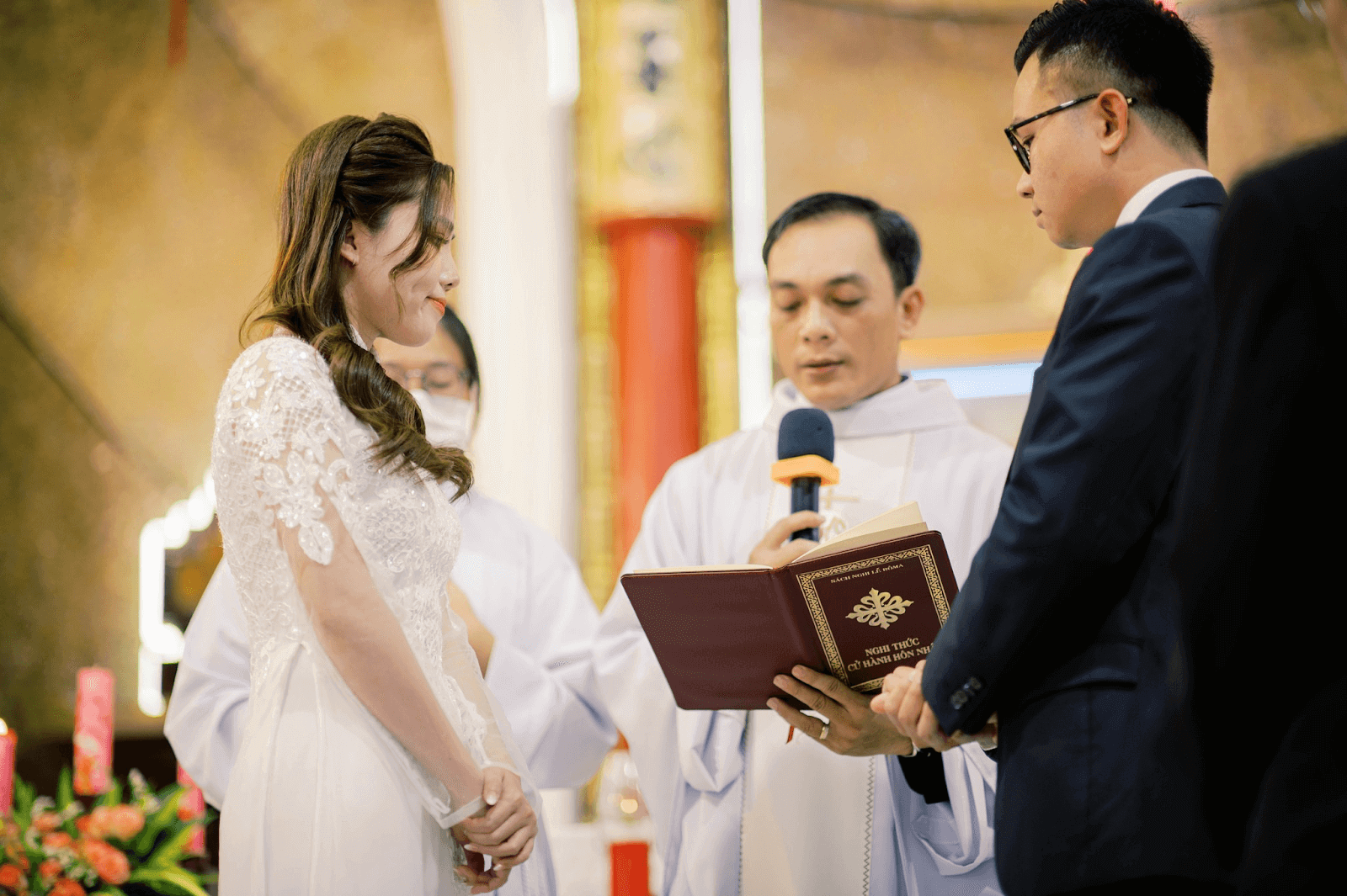 Nicole Bridal - nghi lễ cưới Công giáo hình 6 (1)