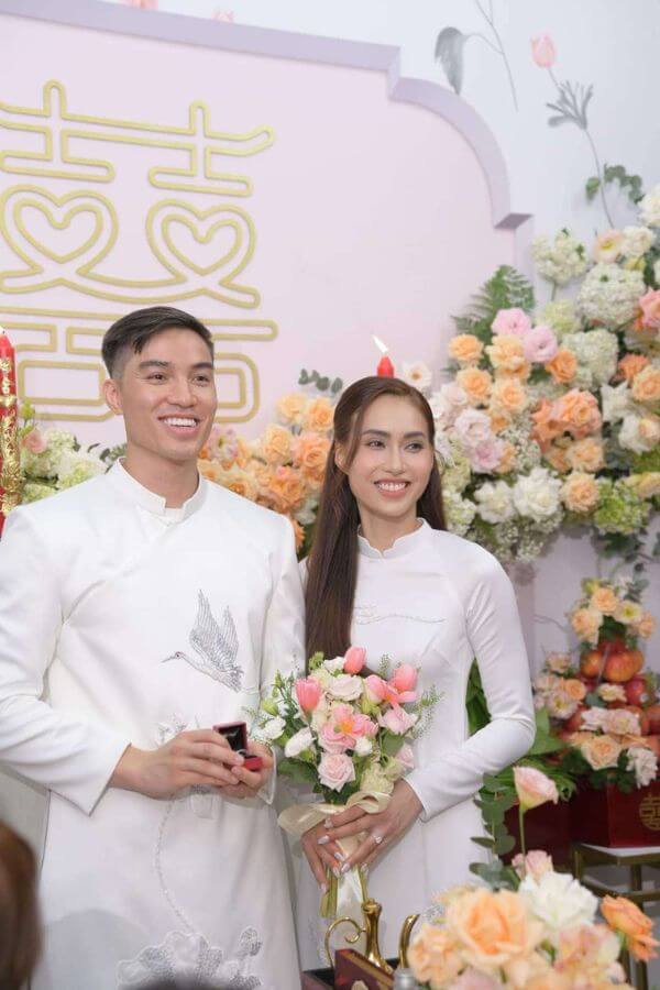 hoa cưới cầm tay