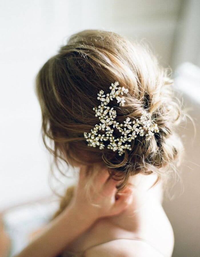 Kiểu tóc ngắn đánh xù