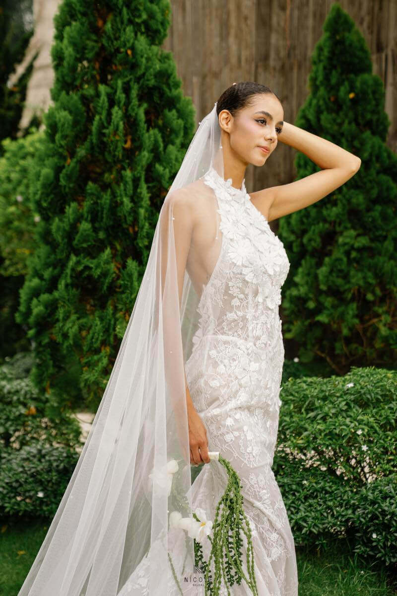 Nicole Bridal - Cách đính ren, ngọc trai và pha lê vào lúp cưới 6