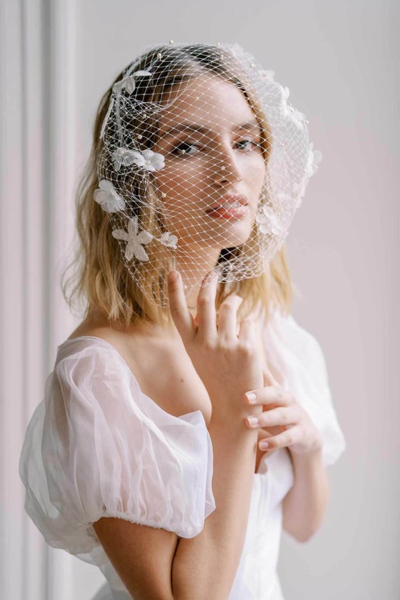 Nicole Bridal - kiểu lúp cưới 4