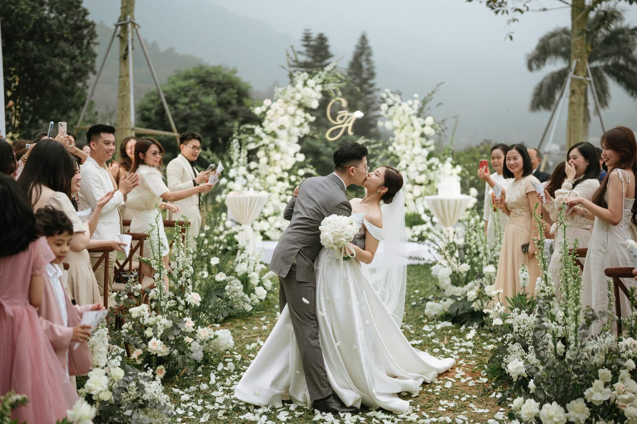 NICOLEBRIDES - HÀ AN 3