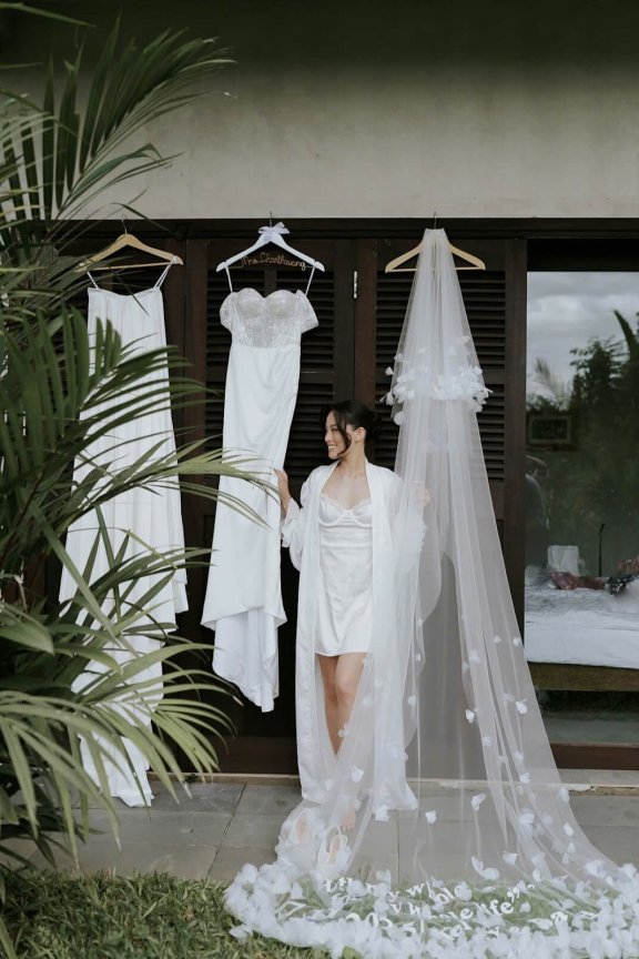 Nicole Bridal - Nên chọn váy cưới trước hay lúp cưới trước hình 3