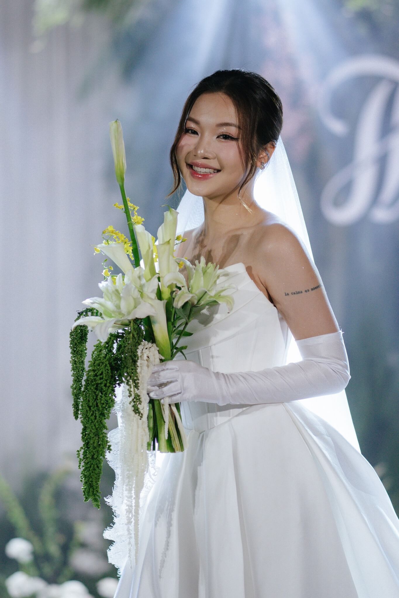 Nicolebrides - Thùy Trang 2
