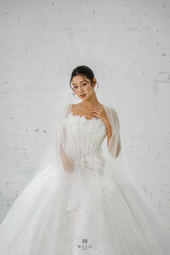 BEATRICE – 25LP310