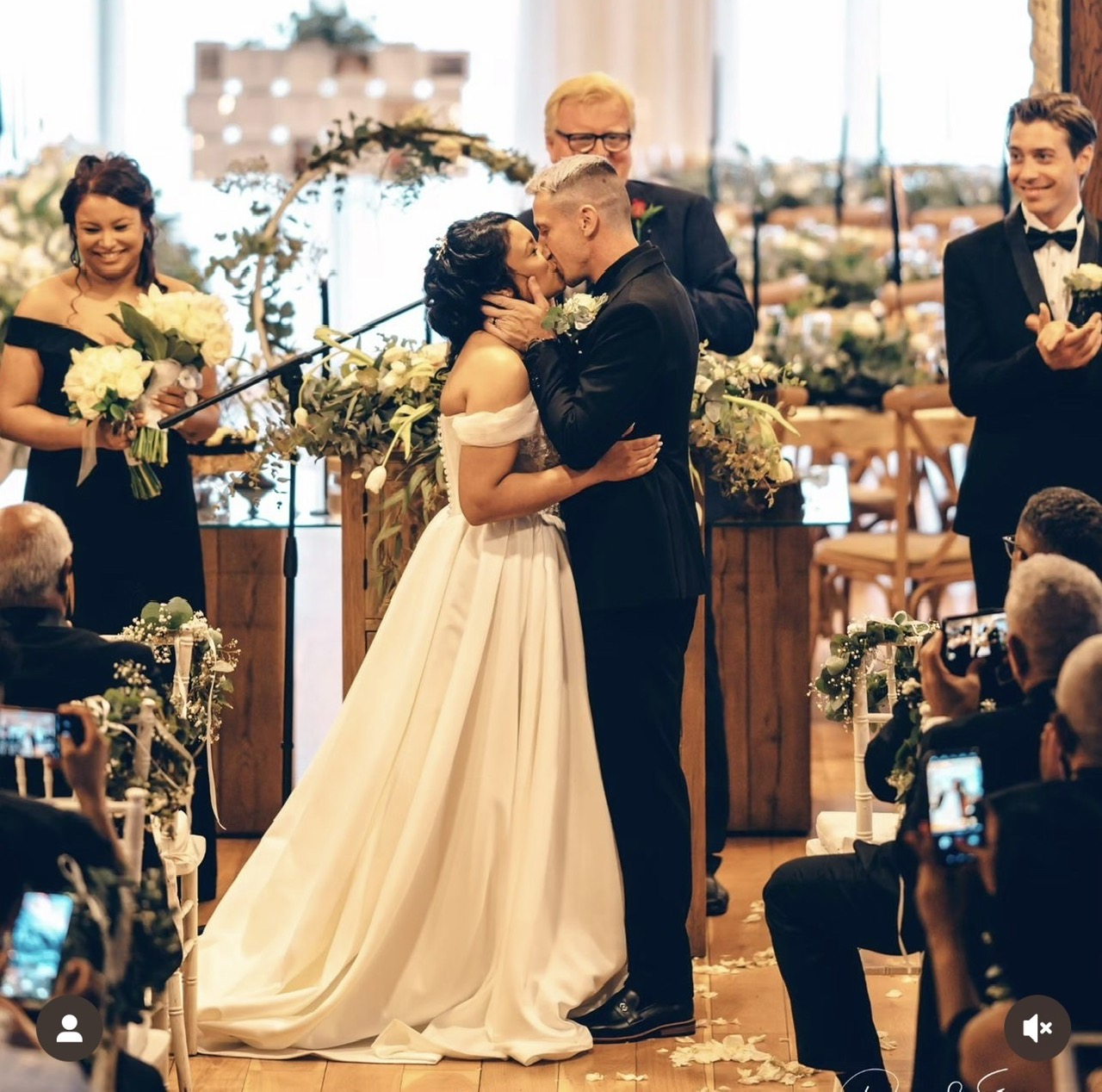 Nicolebrides - Sharne 2